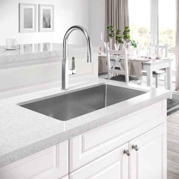 Proflo Scovin Pull Down Kitchen Faucet - Image 2